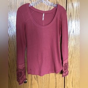 Free People Lace Sleeve Thermal. Burnt Sienna. XL.